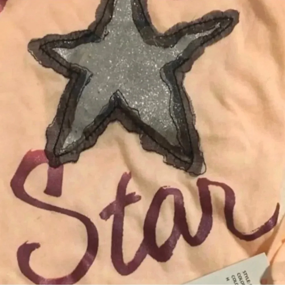 New Little Girls Size 5 DKNY Long Sleeve Pink Embellished Star Tee Shirt